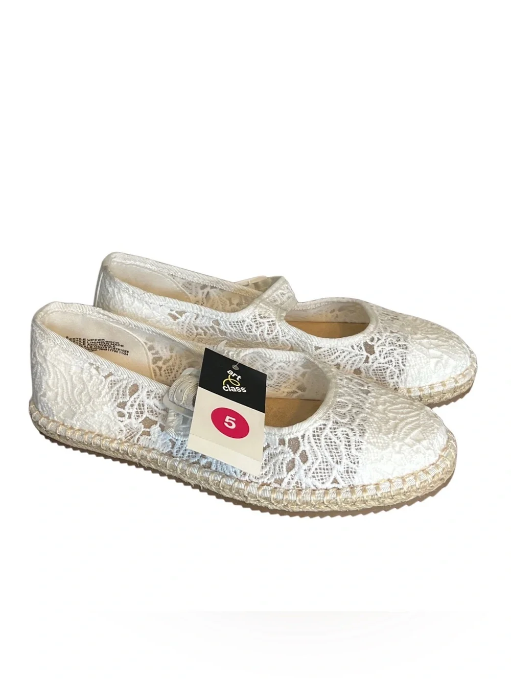 NWT Art class White Lace Mary Jane Girls Espadrille Flats - Size 5